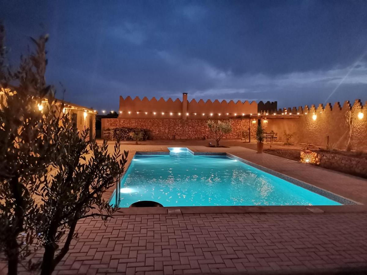 Chambres d'Hôtes piscine, Bains à remous Taforhalt Esterno foto