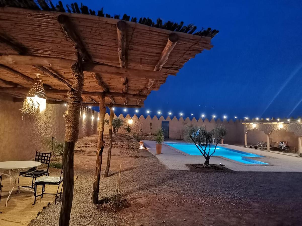 Chambres d'Hôtes piscine, Bains à remous Taforhalt Esterno foto