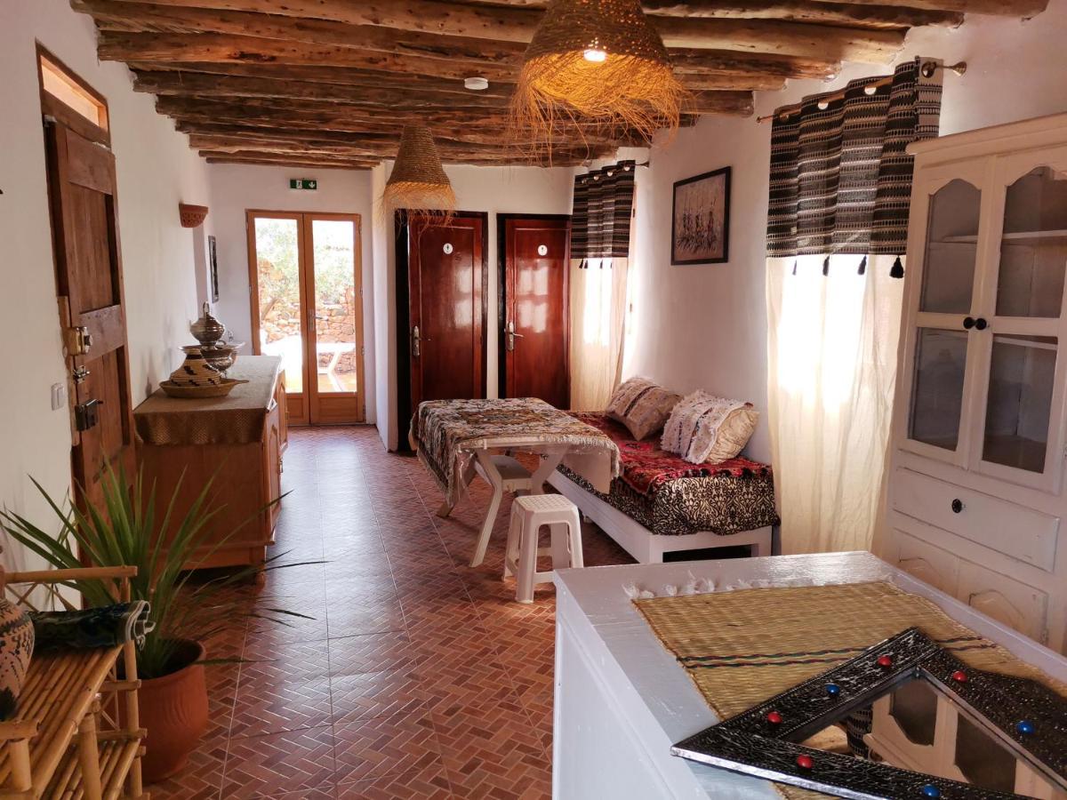 Chambres d'Hôtes piscine, Bains à remous Taforhalt Esterno foto