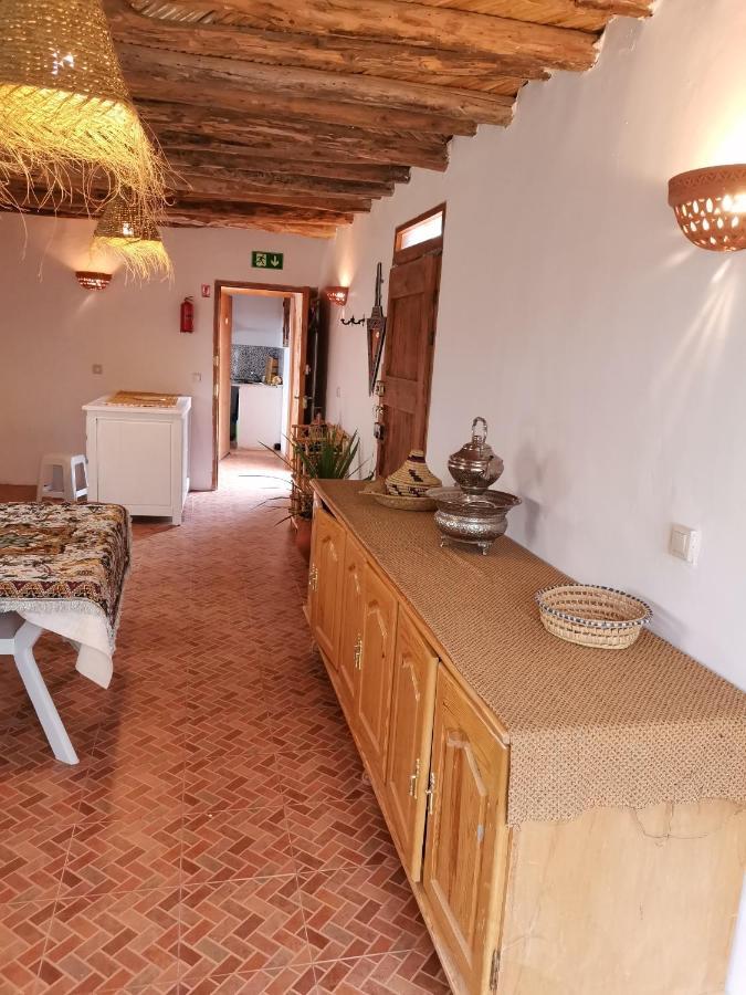 Chambres d'Hôtes piscine, Bains à remous Taforhalt Esterno foto